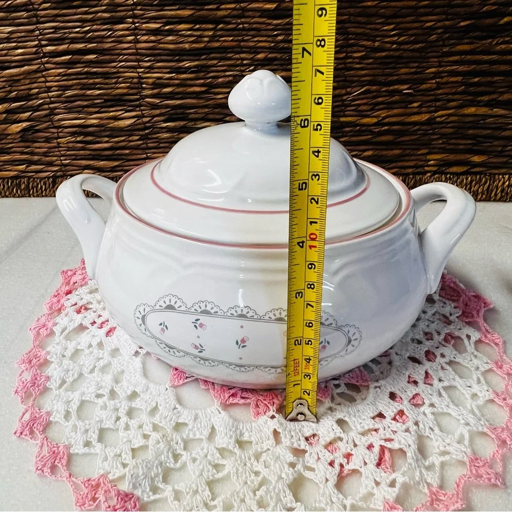 Vintage 1988 Victoriana Japan Pink Rose & Lace Covered Serving Bowl Casserole